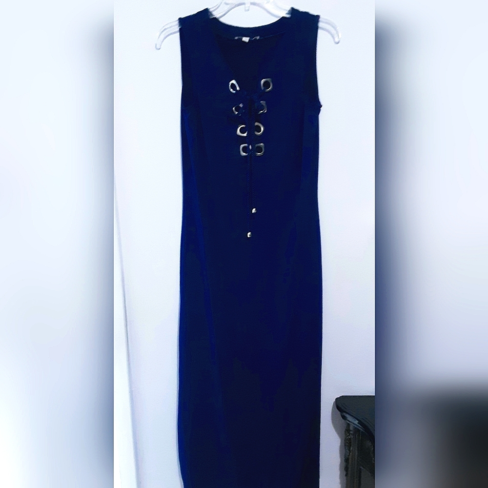 Haani Petite Maxi Dress w/slit & metallic tie accents